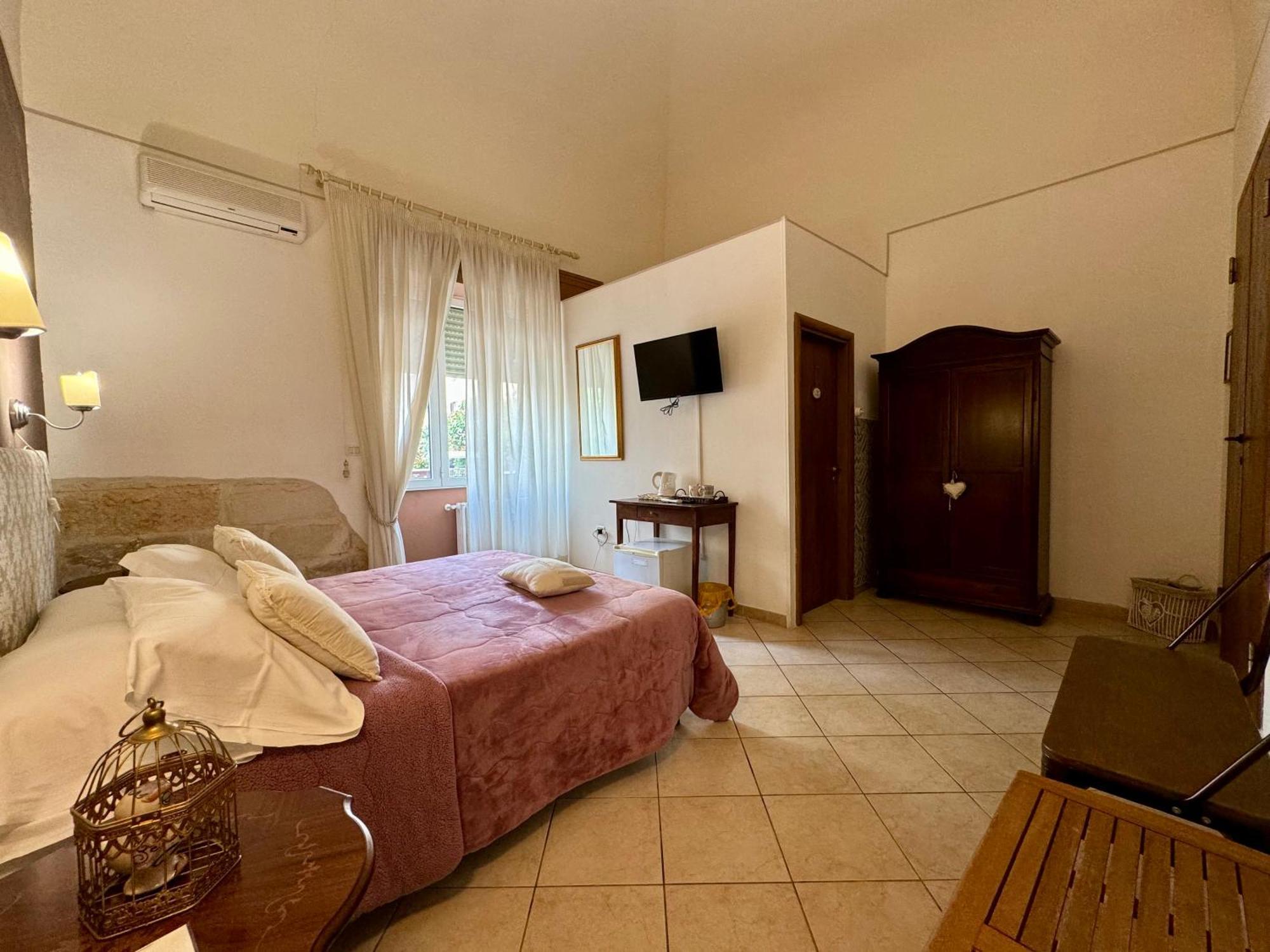 Aedes B&B Il Giardino Dei Sogni Lecce Exterior photo