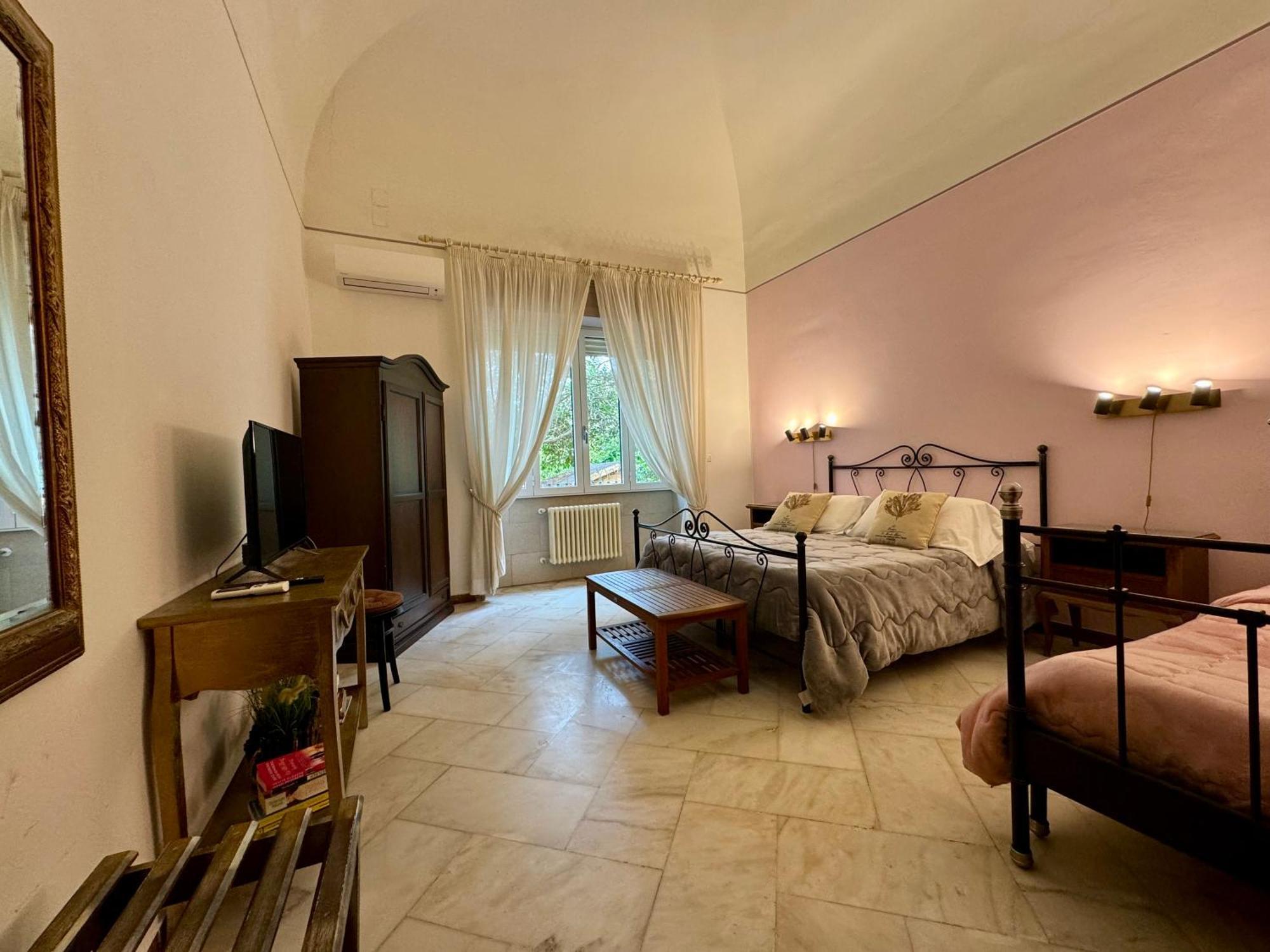 Aedes B&B Il Giardino Dei Sogni Lecce Exterior photo